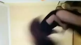 رقص النار والعرض الجسدي العاري للعاهرة العربية