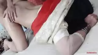 صديقته اللعينة في الحجاب حتى يتم القبض عليها، سا هو حقًا مراهق مثير يحب