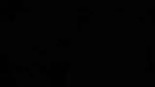 حركة شفاه مثليه ساخنة واستفزاز بالكعب العالي