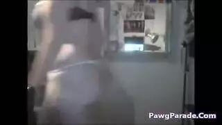 بي بي سي يضرب مؤخرة عصيرية في مشهد شرجي صريح