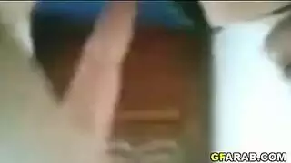 يخدر حبيبته من البوس