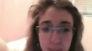 تعال إلى هنا واملأني يا حبيبي