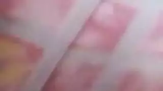 ببطء وعمق: رجل سعودي ينيك فتاة تونسية في فتحتها الضيقة