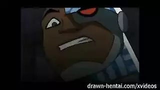 بيلا روز تدفع دين سرقتها بجنس إباحي مكثف