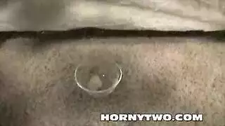 مشهد صريح: جمال عربي وعمل قضيب ضخم