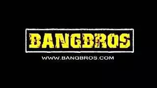 أول شرج للعروس البريئة في شهر العسل