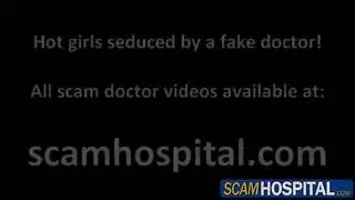 قضيب ضخم يمارس الجنس مع فرج السمراء الساخنة الرطب بخشونة