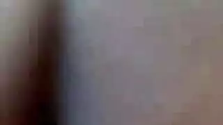 كسها العسلي الحلو يتم تدليكه ثم يتمدد في مشهد شرجي صريح