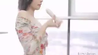 جلسة جنس جماعي جامحة مع عشرات الرجال والألعاب الجنسية