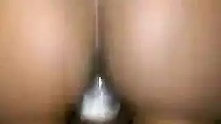 تعتري أمام الكامره