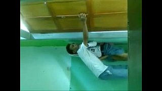 صبي اندونيسي ينيك زميلته المحجبة في المدرسة تصوير سري
